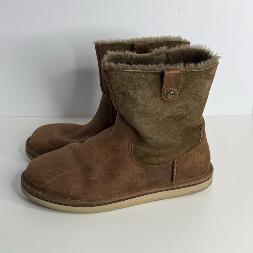Ugg Australia Women's 11 Sequoia Water Resistant Boots Chestnut Brown Leather